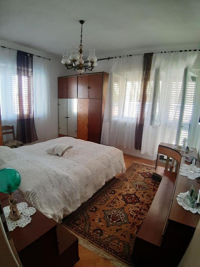 Apartmani Luce Сумартин Екстериор снимка
