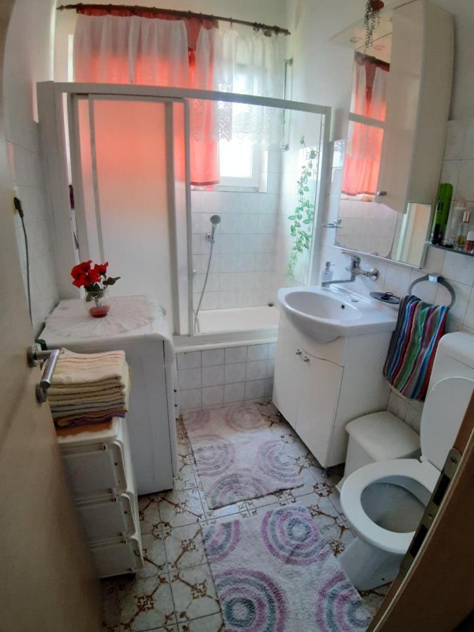 Apartmani Luce Сумартин Екстериор снимка